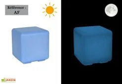 Farmet New Cube De Jardin Lumineux Fluo Polyéthylène (plusieurs Couleurs) -magasin de mobilier d'extérieur tabouret jardin mobilier lumineux fluo 3